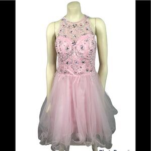 Beaded Lace Bodice Homecoming Dress w/ Layers of Tulle & satin see measurements